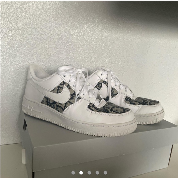 NIKE AIR FORCE 1 Custom Tennis Shoes - Picture 2 of 4